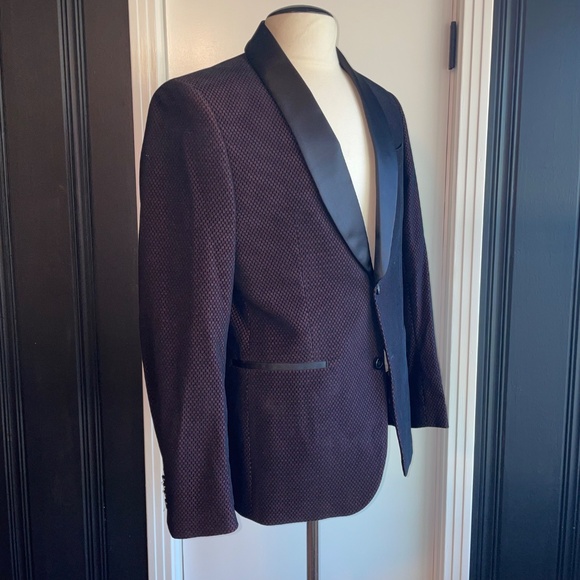 SOUL of LONDON Black and Deep Ruby Red Tux/Dinner Jacket - Picture 2 of 10